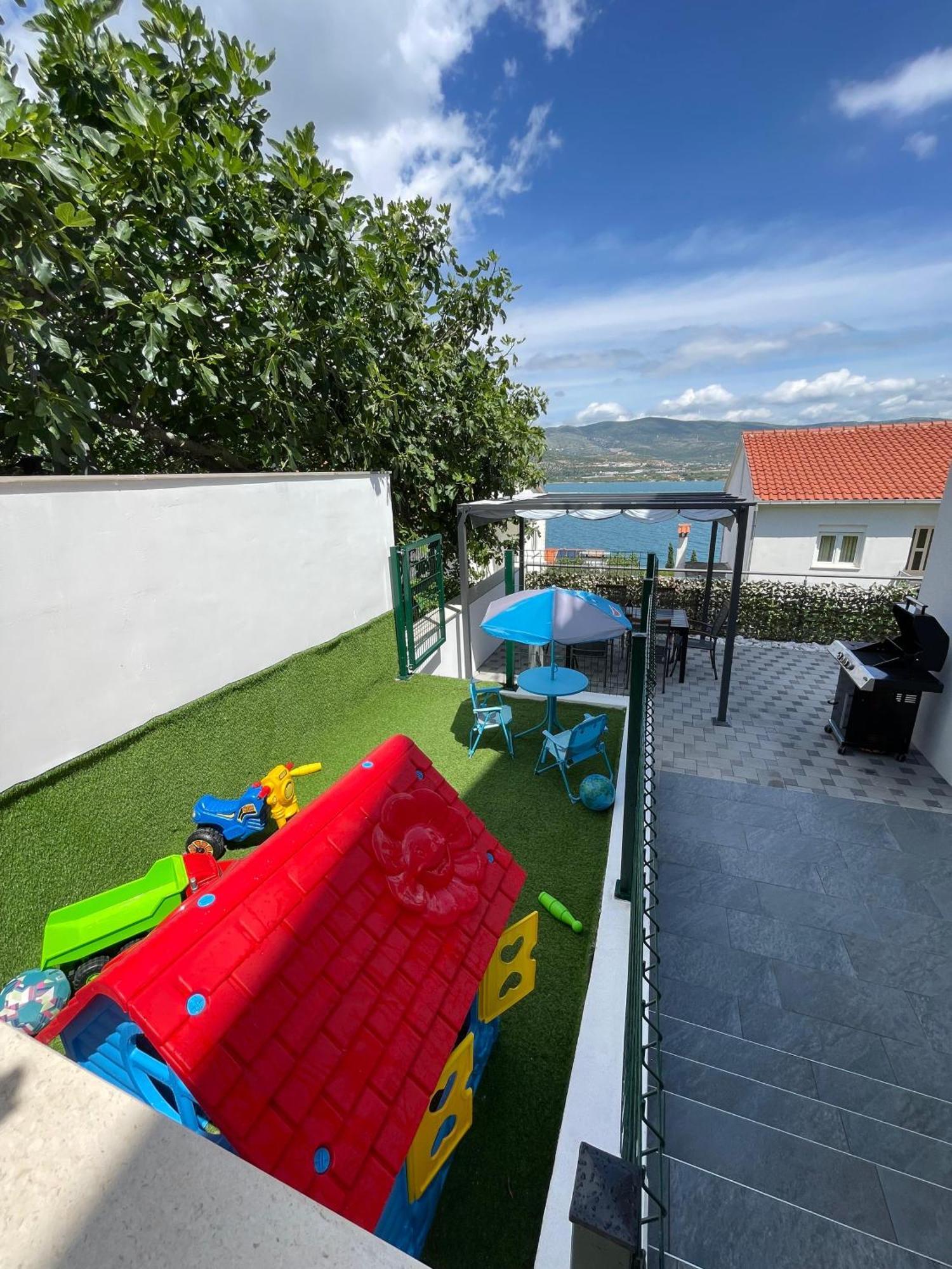 Delux apartment EVA Trogir Extérieur photo